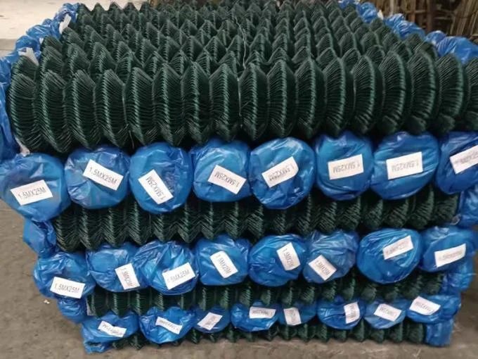 high quality china barbed Wire Chain Link Fence gardening fence pvc chain link fence metal fabricator wire mesh 8