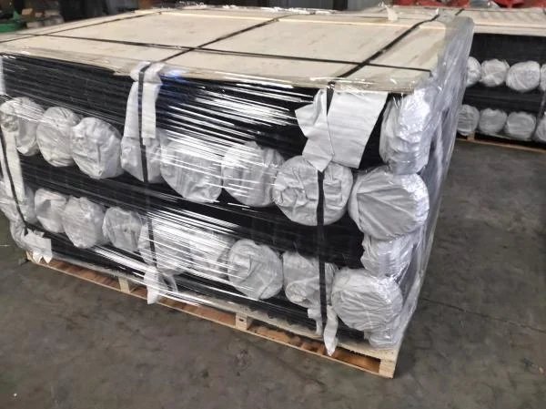 China 6 Gauge 6 foot galvanized Industrial Chain Link Fence Gate , Chain Link Wire Fence For Defence supplier