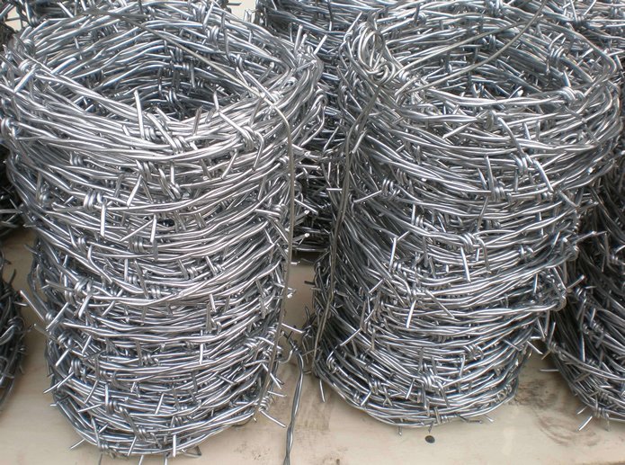 hot-dipped-galvanized-barbed-wire