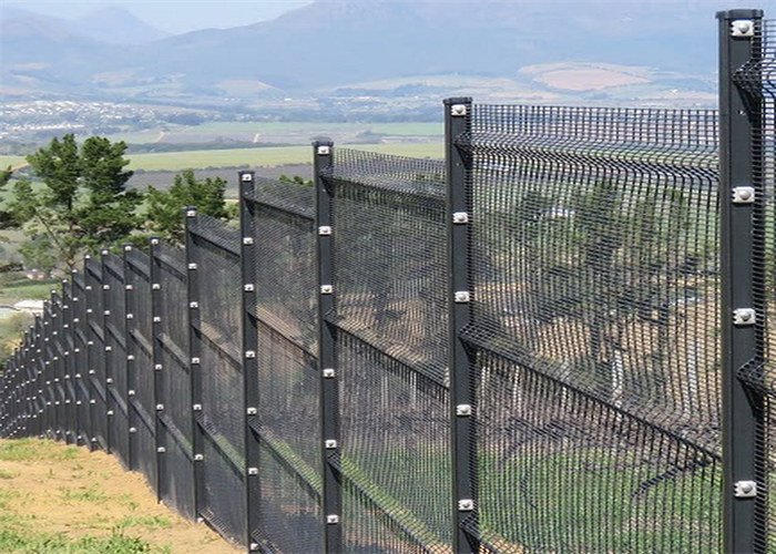 ClearVu steel mesh fencing reference for wire spacing and security grade comparison