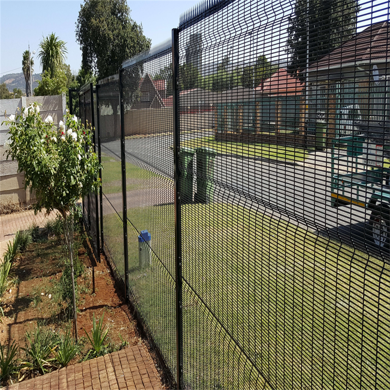 Clearvu mesh security fencing product illustration showing the welded mesh panel configuration