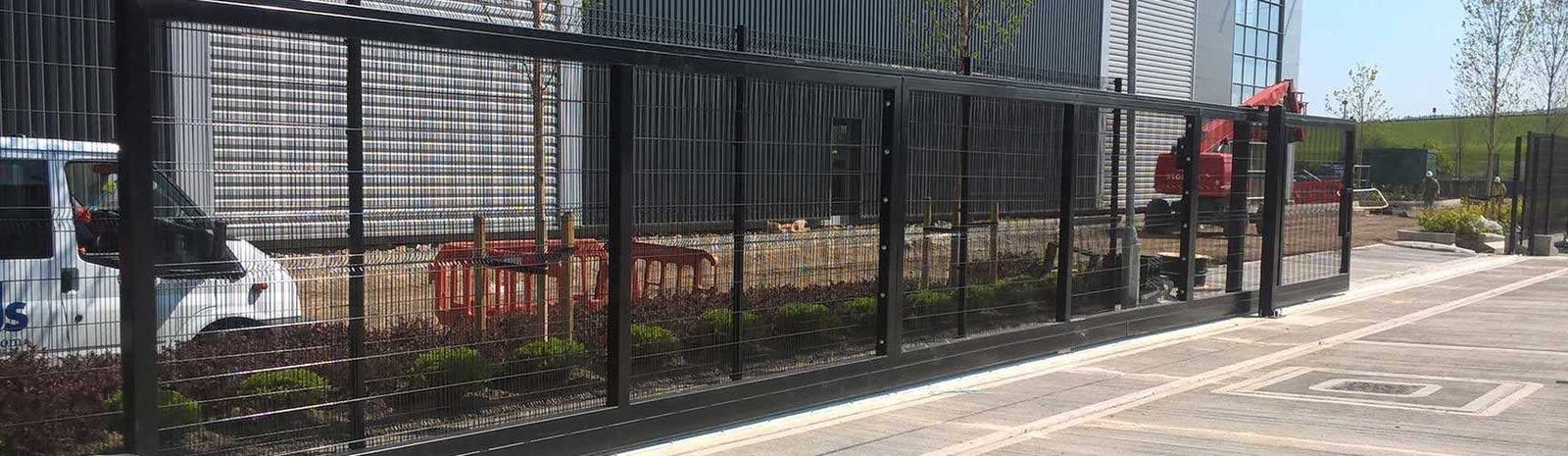 Automatic clearview sliding gate reference photo