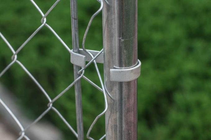 Dog kennel chain link enclosure product view