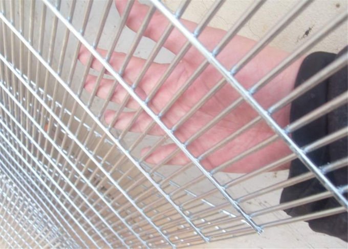 Original 3D clearview mesh fencing product reference and folded steel structure