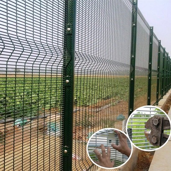 Original BMP 358 security mesh close-up illustrating narrow welded wire centres
