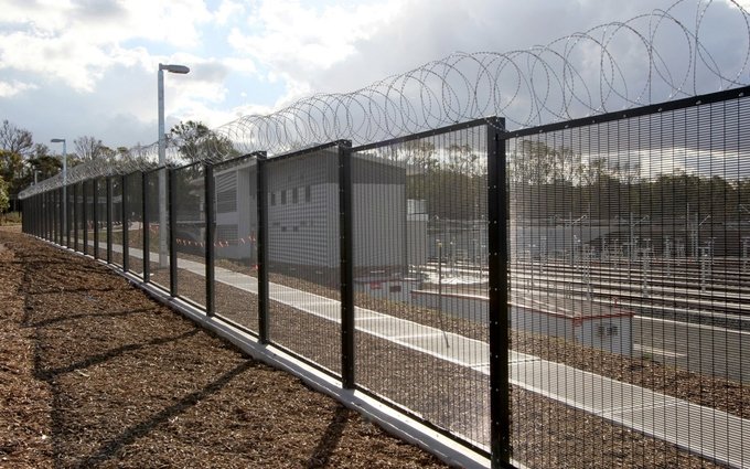 358 Prison Mesh Fencing galvanized anti-climb mesh showing rigid welded wire construction