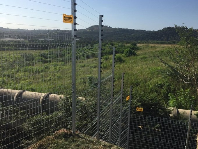High-security 358 welded mesh fencing and supporting steel component reference