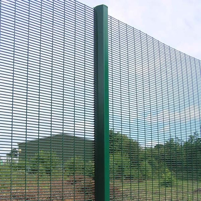 358 welded security mesh panel detail showing fence construction